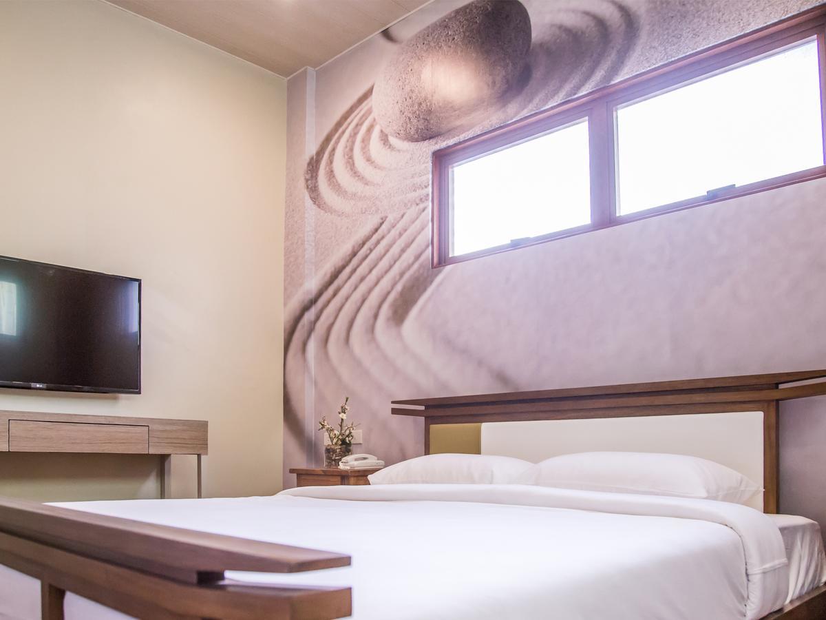 Zen Garden Bed & Breakfast Cavite Bagian luar foto